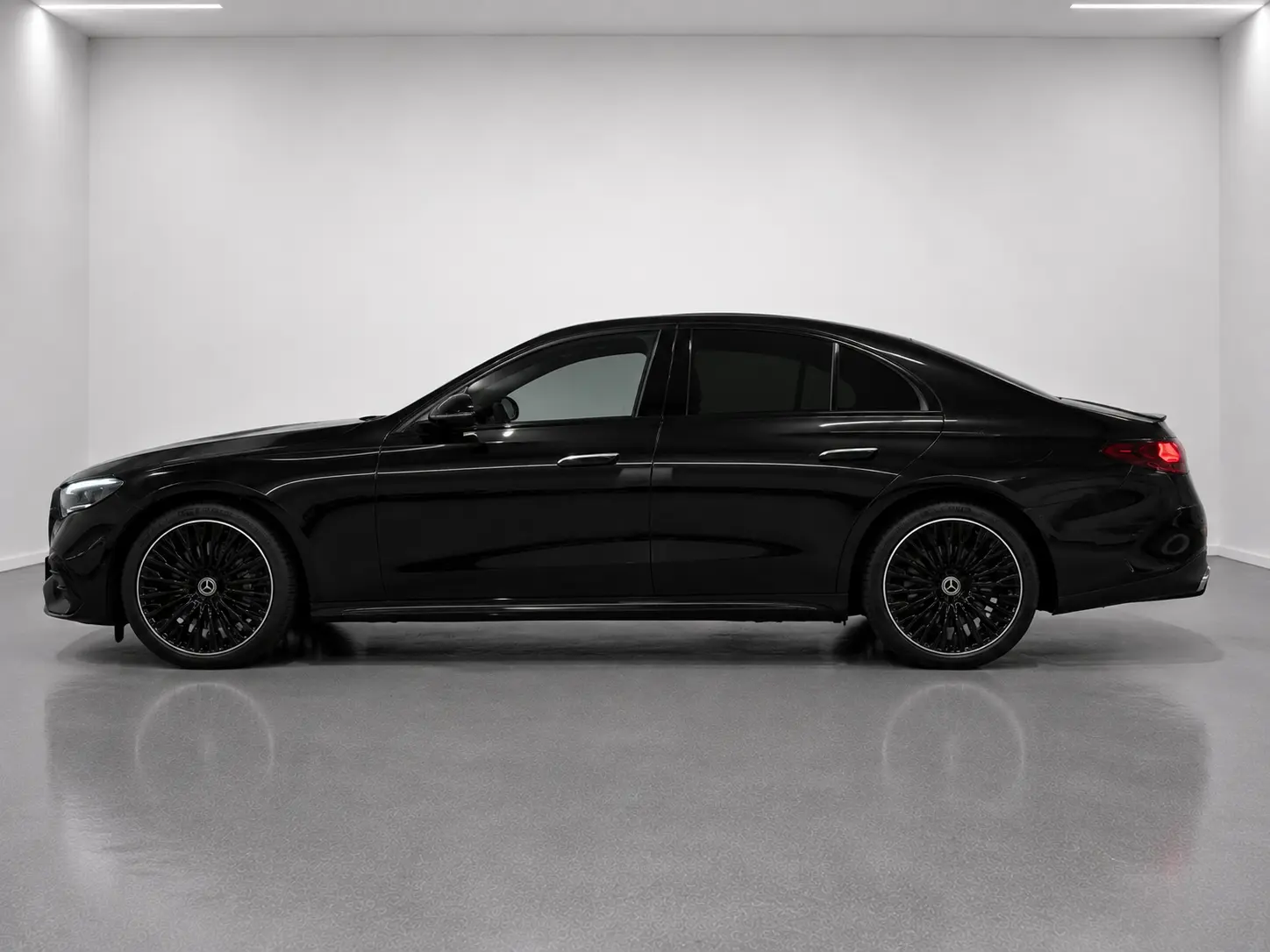 Mercedes-Benz E 300 AMG – Ansicht 2